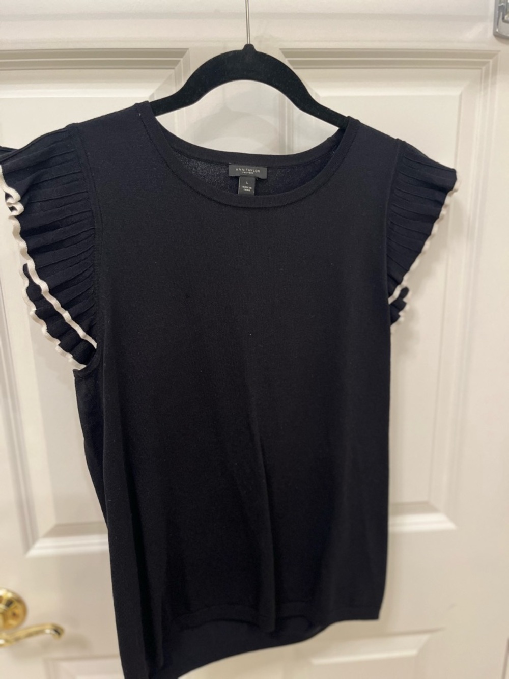 Ann Taylor Black Sleeveless Knit Top with Pleated Ruffle Sleeves